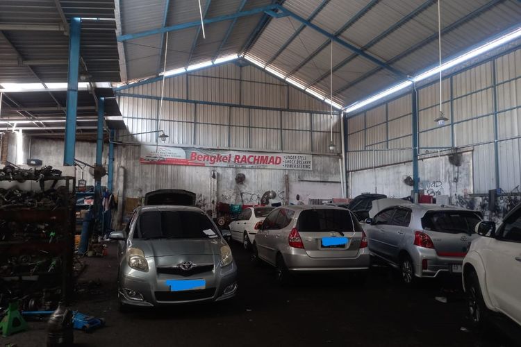 mobil bekas, Mobil honda, Populer Otomotif, artikel terpopuler, penipuan segitiga, BYD Dolphin, review pengguna, Mazda CX-3 Kuro, insentif impor mobil listrik, Pemerintah Raup Triliunan, Mitos Kaki-kaki Honda