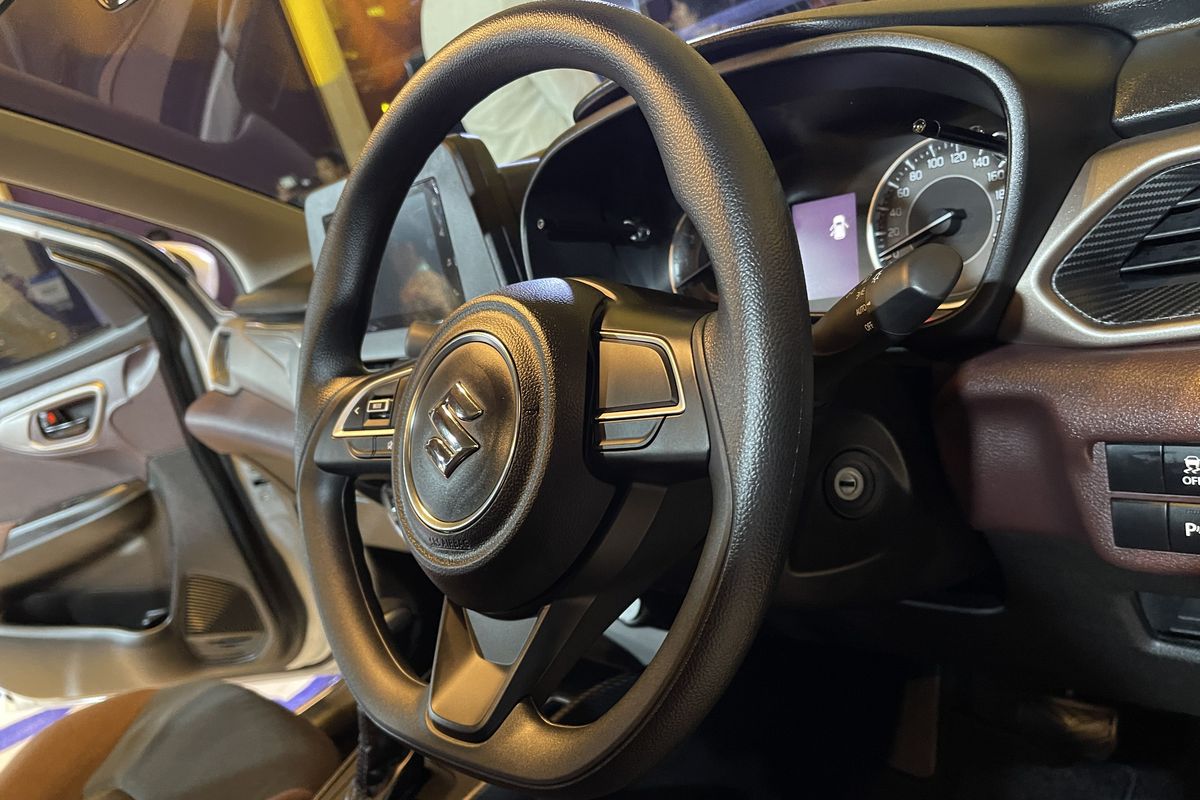 Perawatan Mobil, cara mengemudi, bushing power steering, kerusakan sistem steering, Hubungan Kerusakan Bushing Power Steering dan Cara Mengemudi