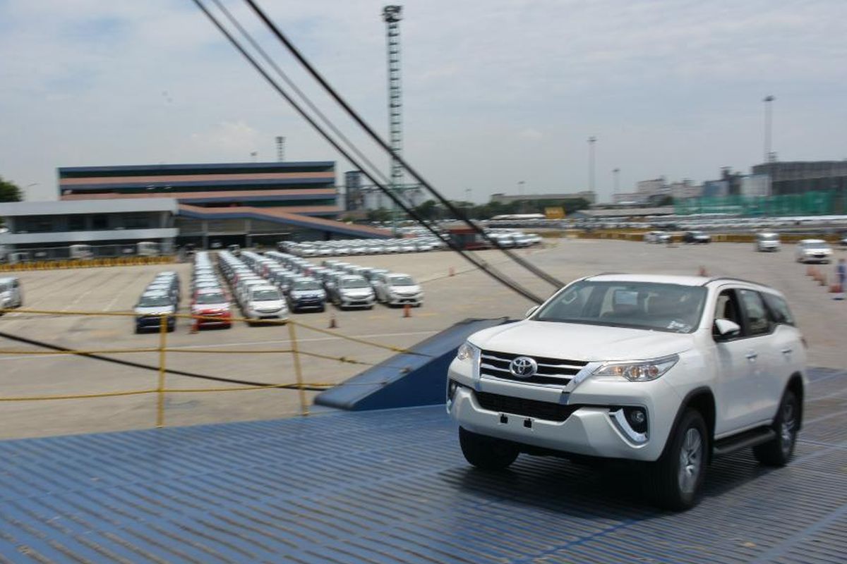 Ekspor, TMMIN, Toyota, Ekspor Mobil, Ekspor Mobil Toyota Indonesia Bakal Tembus 3 Juta Unit