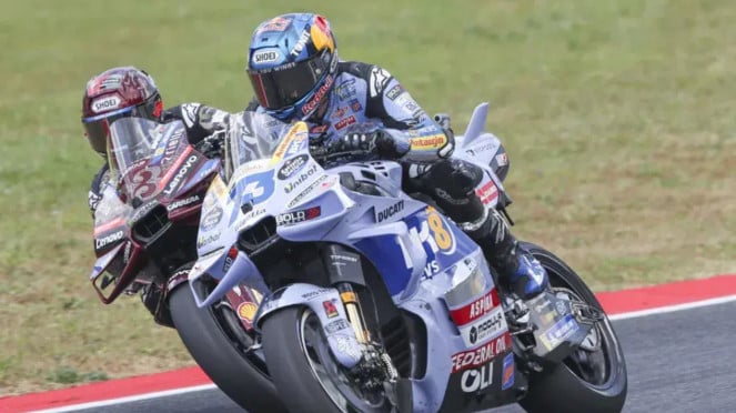 Marc Marquez vs Alex Marquez di MotoGP Mugello Italia Marc Marquez vs Alex Marquez di MotoGP Mugello Italia