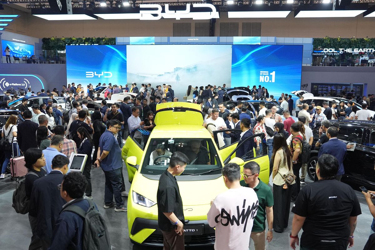 mobil listrik, mobil listrik murah, konsumen mobil listrik, panduan beli mobil listrik, tips mobil listrik, Jangan Asal, Begini Panduan Cerdas Beli Mobil Listrik Murah