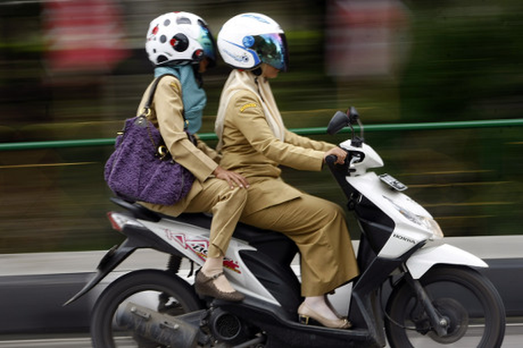 safety riding, Kebiasaan salah, mematikan mesin, kerusakan motor, Pentingnya Mematikan Mesin Motor dengan Benar