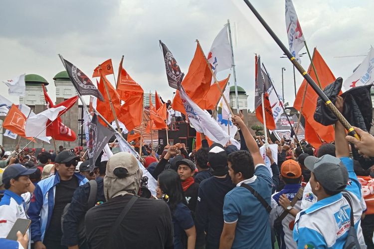 Jasa Marga, Demo buruh, Gedung DPR, Tol Dalam Kota, akses keluar tol, Demo Buruh di Gedung DPR, Akses Keluar Tol Dalam Kota Ditutup Sementara