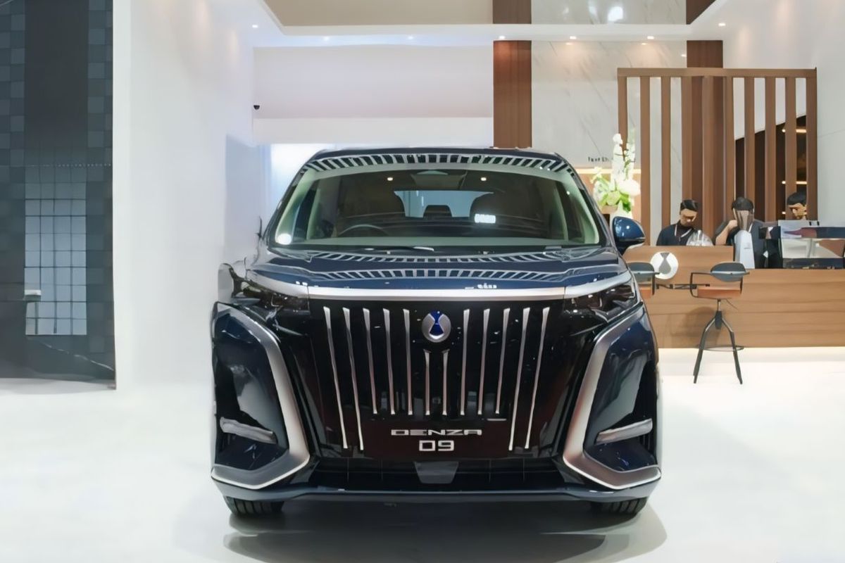 otomotif, mobil, mobil listrik, Denza, Denza D9, Denza D9 BYD, Denza D9 EV, Denza D9 Sudah Terjual 800 Unit di Jawa Timur