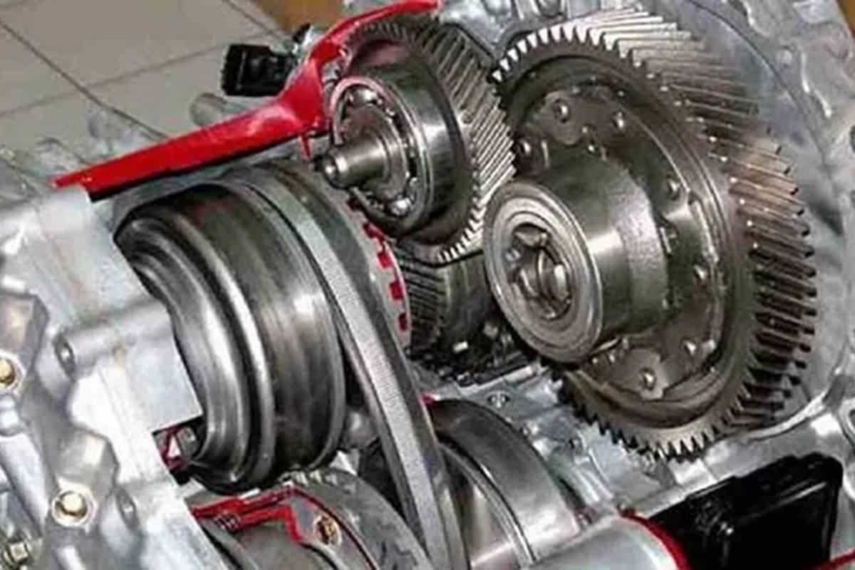 transmisi cvt, pemeriksaan mobil, perawatan rutin, Keausan CVT, Suara Berdengung pada CVT? Kenali Penyebabnya!
