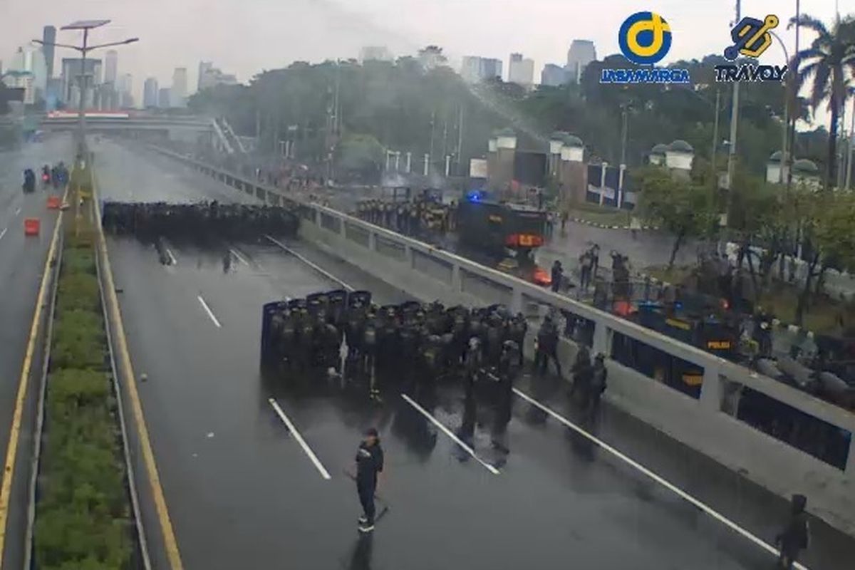 Jasa Marga, Gedung DPR, Tol Dalam Kota, jalan tol ditutup, pengalihan lalu lintas, aksi massa di DPR, Aksi Massa di Gedung DPR, Akses Tol Dalam Kota Dialihkan Sementara