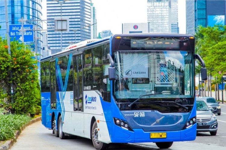 Djoko Setijowarno, TransJakarta, Kemacetan Jakarta, transportasi feeder, Mengatasi Kemacetan Jakarta Melalui Transportasi Feeder
