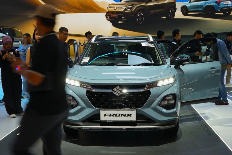 luca marini, power steering, Populer Otomotif, artikel terpopuler, suzuki fronx, Penjualan mobil hybrid, Produksi Daihatsu, Produksi Daihatsu Turun, Mobil Hybrid 2025