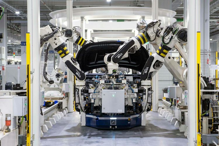Penjualan Mobil, industri otomotif, Kukuh Kumara, kendaraan listrik, Kendaraan Listrik Impor Menghantui Industri Komponen Otomotif