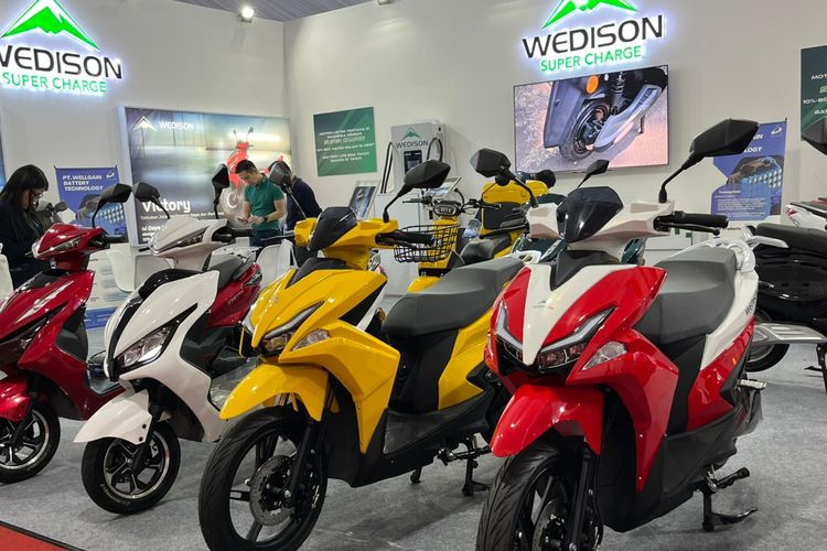 otomotif, motor listrik, sepeda motor, Kemenperin, subsidi motor listrik, insentif motor listrik, Apa Kabar Subsidi Sepeda Motor Listrik?