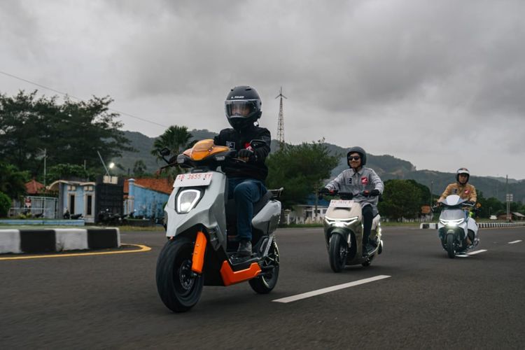 otomotif, motor listrik, sepeda motor, Kemenperin, subsidi motor listrik, insentif motor listrik, Apa Kabar Subsidi Sepeda Motor Listrik?