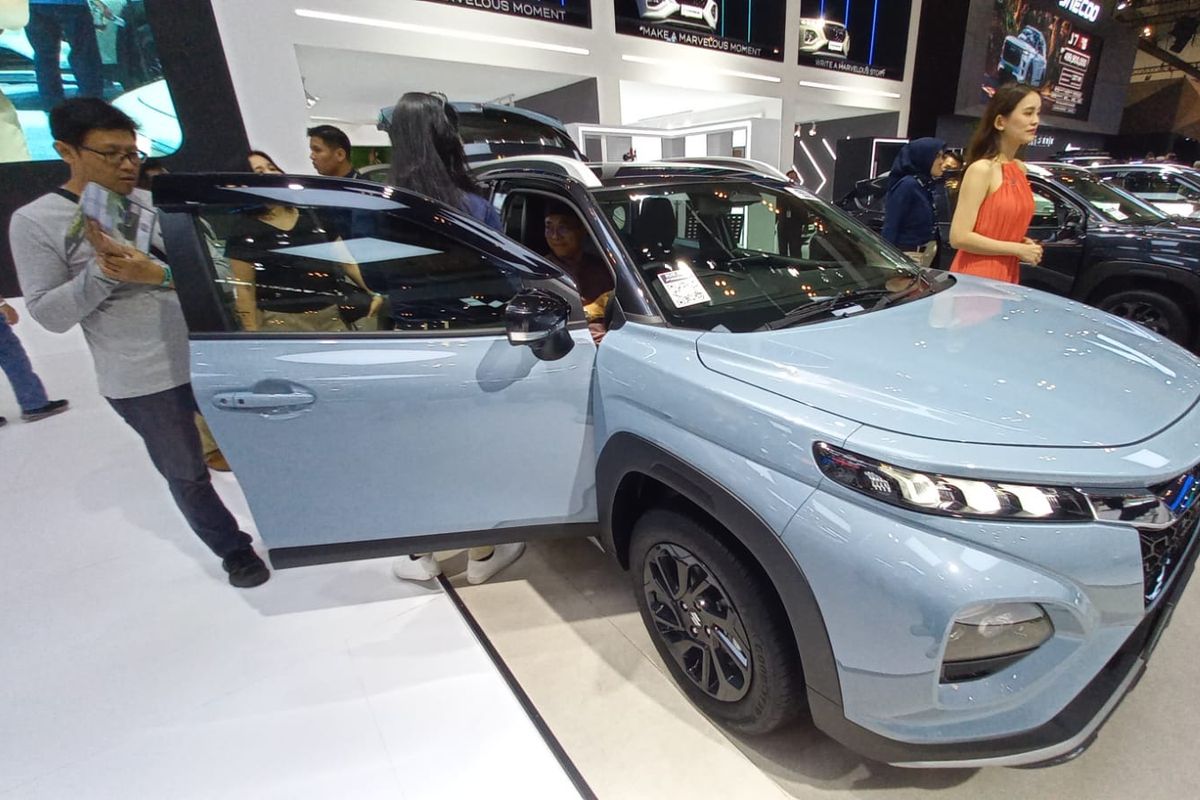 suzuki fronx, Harga Suzuki Fronx, kredit suzuki fronx, dp suzuki fronx, Suzuki Fronx: Simak Skema Kredit, DP dan Cicilan Terkecil