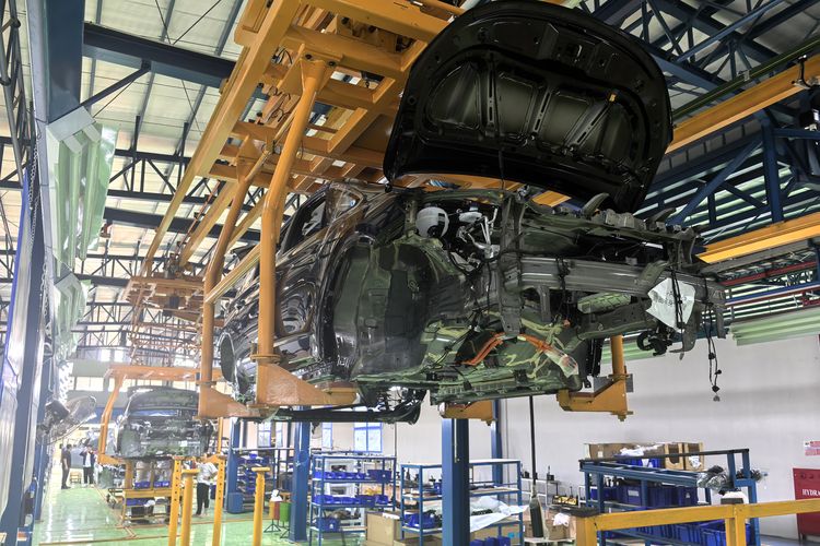 industri otomotif, mobil listrik, kendaraan bermotor, Impor mobil listrik, Bahaya Impor Mobil Listrik, Hambat Produksi Dalam Negeri