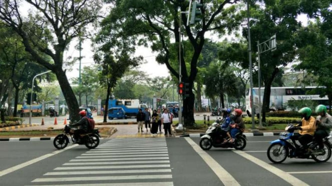 Ada Aturan Baru bagi Pengemudi yang Menolak Menepi