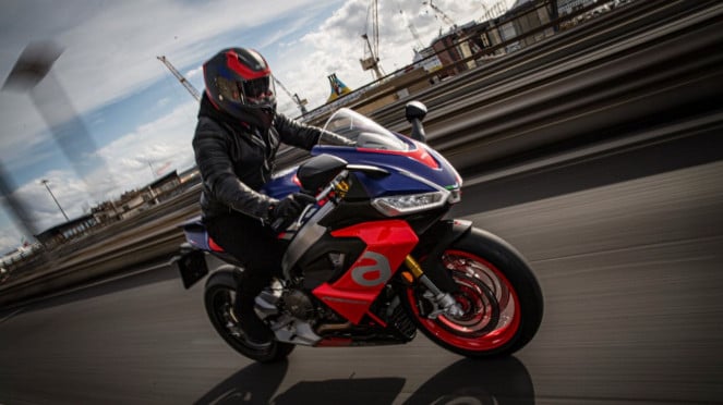 Moge Aprilia RS 660. Moge Aprilia RS 660.