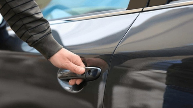 Gagang Pintu Mobil. Gagang Pintu Mobil.