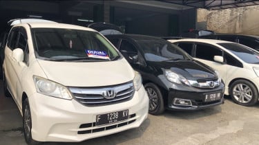Mobil bekas Honda di Depok