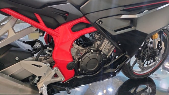 Mesin motor baru Honda New CBR250RR di Indonesia Mesin motor baru Honda New CBR250RR di Indonesia