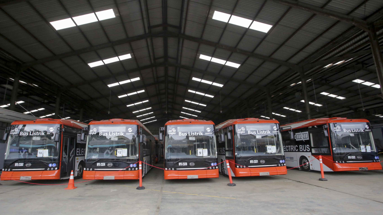 Jangan Lupa, Masa Depan EV Indonesia Bukan Cuma Mobil, tapi Motor dan Bus Listrik