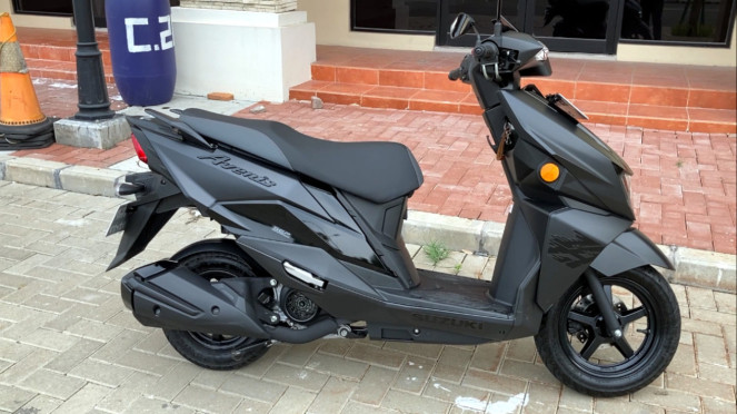 VIVA Otomotif: Suzuki Avenis 125 VIVA Otomotif: Suzuki Avenis 125