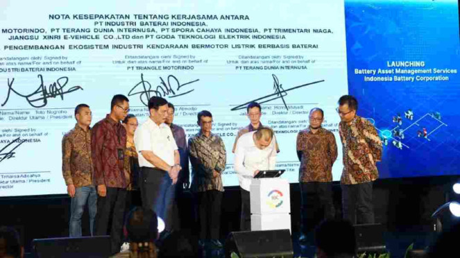 Pemerintah melakukan standardisasi infrastruktur pendukung kendaraan listrik mel Pemerintah melakukan standardisasi infrastruktur pendukung kendaraan listrik mel