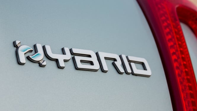 VIVA Otomotif: Logo hybrid