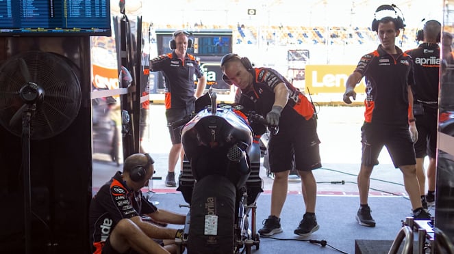 VIVA Otomotif: Paddock tim Aprilia Racing di MotoGP Mandalika VIVA Otomotif: Paddock tim Aprilia Racing di MotoGP Mandalika