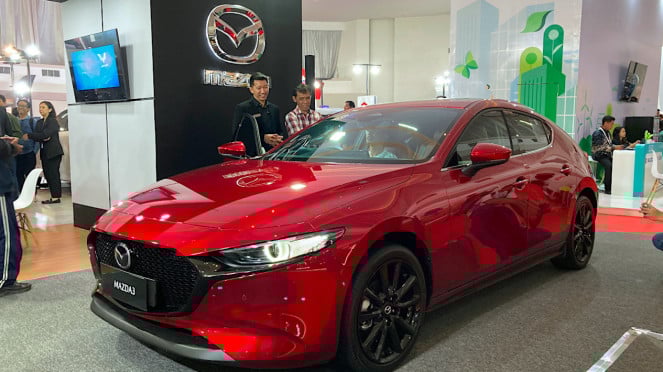VIVA Otomotif: Mazda3 Hacthback di GIIAS Semarang 2023 VIVA Otomotif: Mazda3 Hacthback di GIIAS Semarang 2023