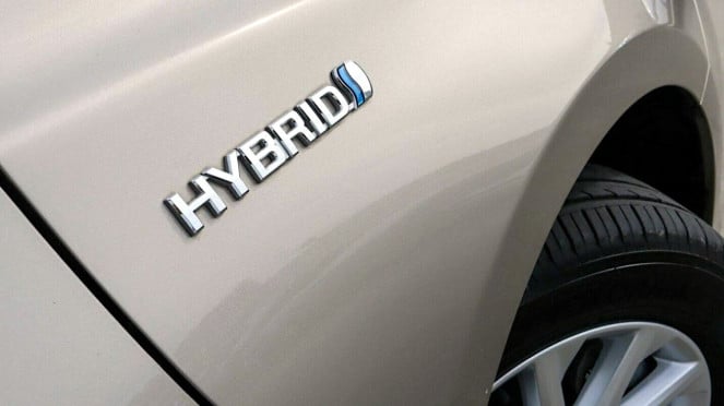 Ilustrasi mobil hybrid Toyota Ilustrasi mobil hybrid Toyota
