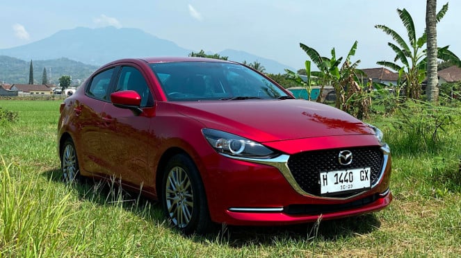 Mazda2 sedan Mazda2 sedan
