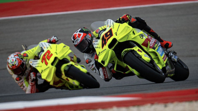 Pembalap VR46 Racing Team, Fabio Di Giannantonio (49) dan Marco Bezzecchi Pembalap VR46 Racing Team, Fabio Di Giannantonio (49) dan Marco Bezzecchi