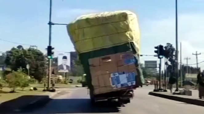 Truk ODOL Truk ODOL
