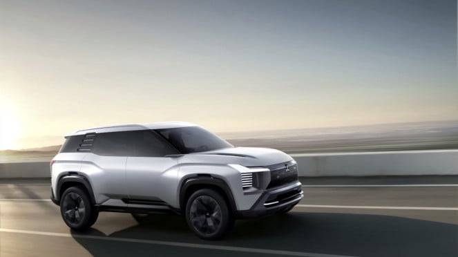 Mitsubishi DST Concept Mitsubishi DST Concept