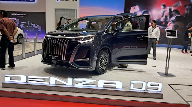 BYD Denza D9 di IIMS 2025 BYD Denza D9 di IIMS 2025