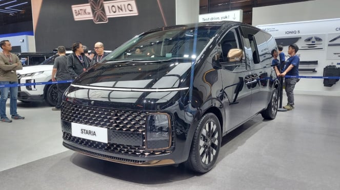 Hyundai Staria di ajang IIMS 2025 Hyundai Staria di ajang IIMS 2025