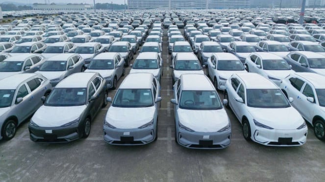 1.000 unit Geely EX5 sedang dikirim ke Indonesia 1.000 unit Geely EX5 sedang dikirim ke Indonesia