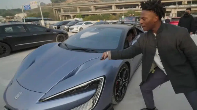 YouTuber IShowSpeed kagum dengan BYD Yangwang U9 YouTuber IShowSpeed kagum dengan BYD Yangwang U9