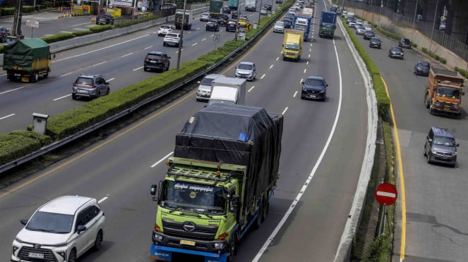 Truk Kelebihan Muatan, Truk ODOL Truk Kelebihan Muatan, Truk ODOL