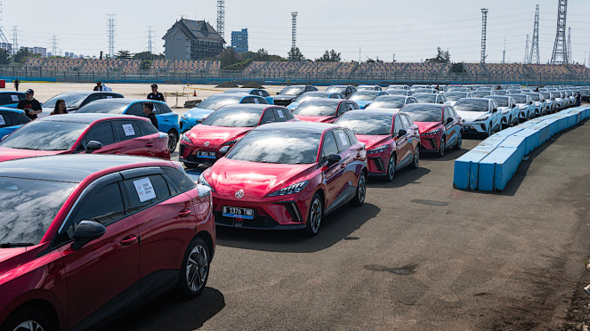 Ratusan mobil listrik MG menjajal Sirkuit E-Prix di Ancol, Jakarta Utara Ratusan mobil listrik MG menjajal Sirkuit E-Prix di Ancol, Jakarta Utara