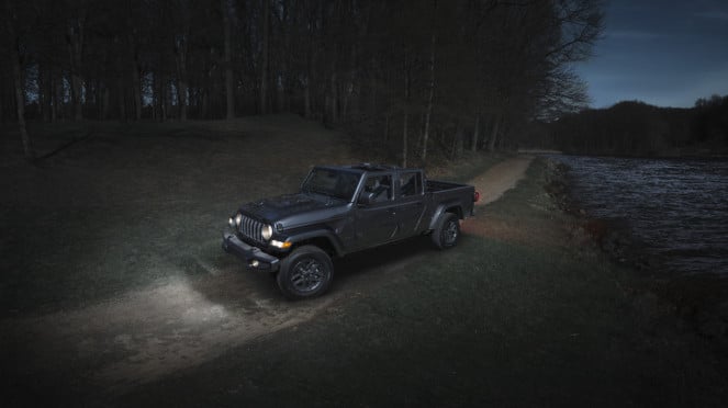 Mobil Jeep yang dipakai di film Mission: Impossible - The Final Reckoning Mobil Jeep yang dipakai di film Mission: Impossible - The Final Reckoning