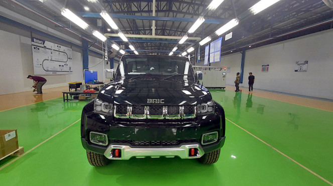 BAIC BJ40 Plus rakitan lokal BAIC BJ40 Plus rakitan lokal