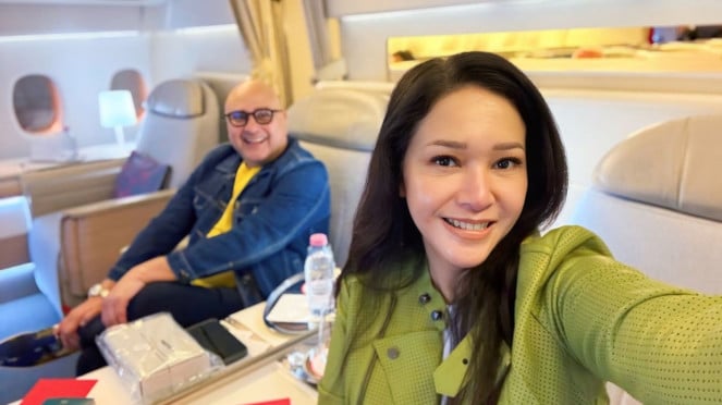 Maia Estianty dan Irwan Mussry Maia Estianty dan Irwan Mussry