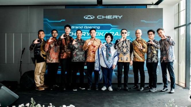 Pembukaan diler baru Chery di Cikarang, Jawa Barat.