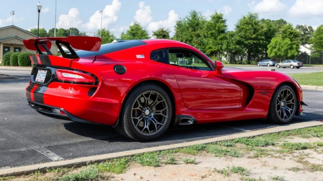 Dodge Viper GTC Coupe