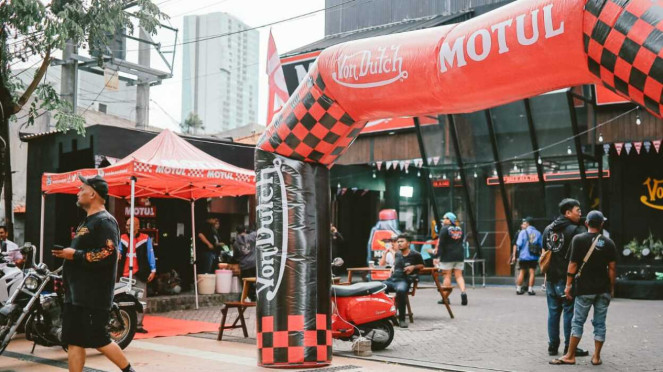 Motul x Von Dutch Motul x Von Dutch