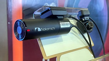 Kamera dasbor Nakamichi