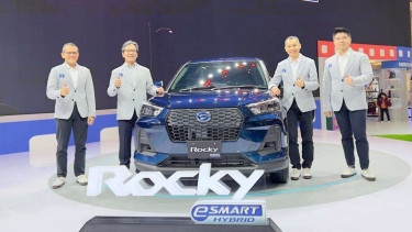 Daihatsu Rocky Hybrid di GIIAS 2025