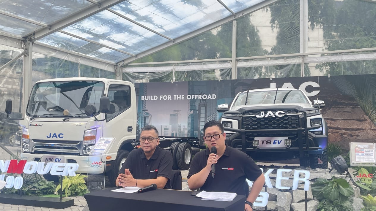 Truk Listrik Indomobil JAC Mulai Dijual di PIK