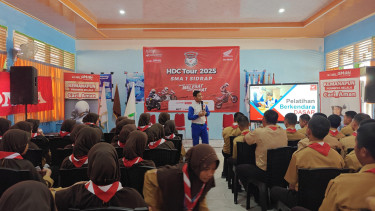 Pembekalan Honda ke pelajar