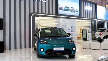 Aion UT dipajang di GIIAS Surabaya 2025